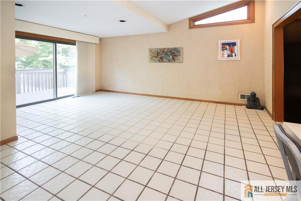 12 Tompkins Road, East Brunswick, NJ, 08816 image 17