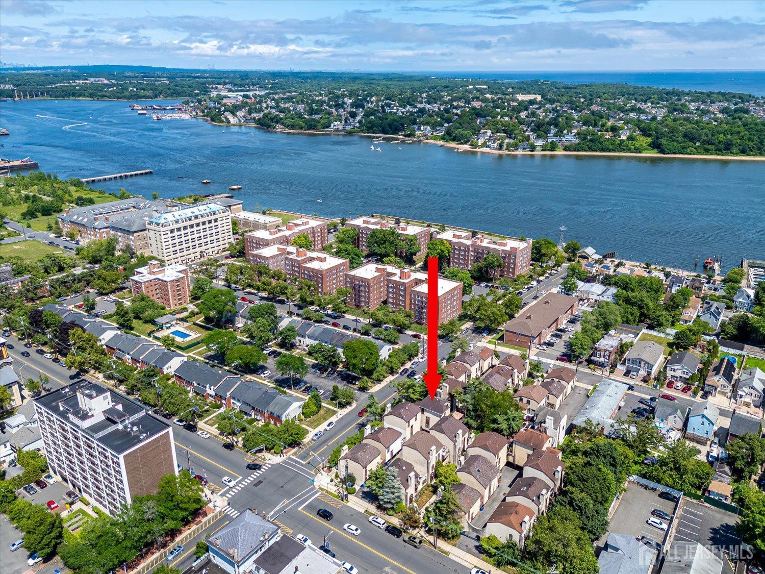 57 smith Street 2, Perth Amboy, NJ, 08861 image 8