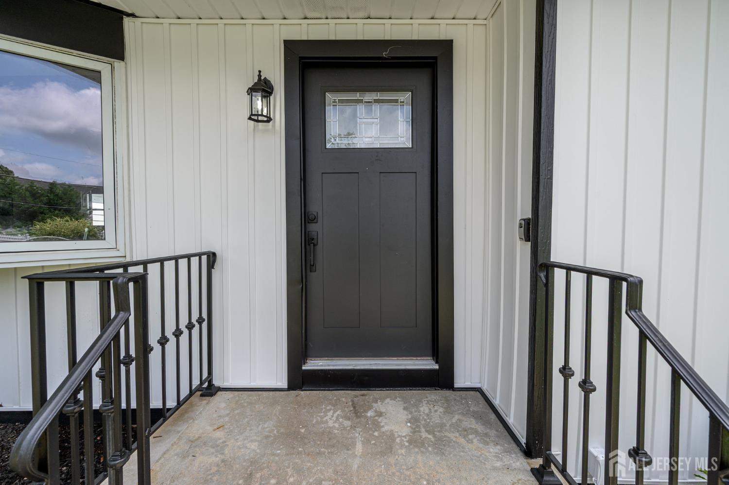 2814 Pierce Street Image 3