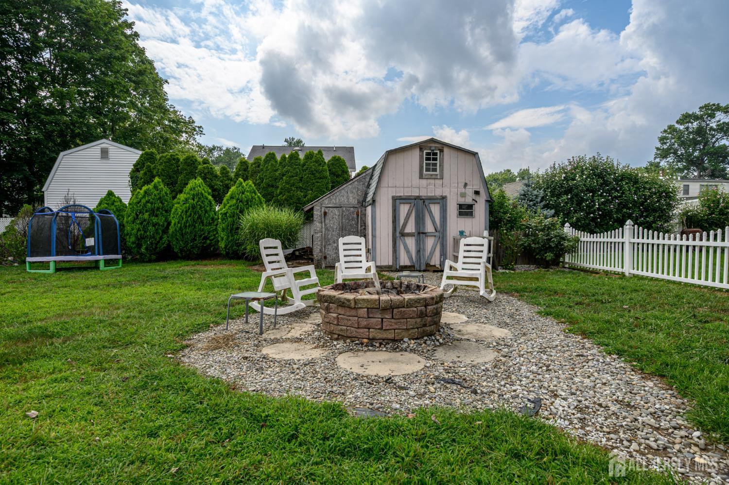 11 Weamaconk Drive, Englishtown, NJ, 07726 image 36