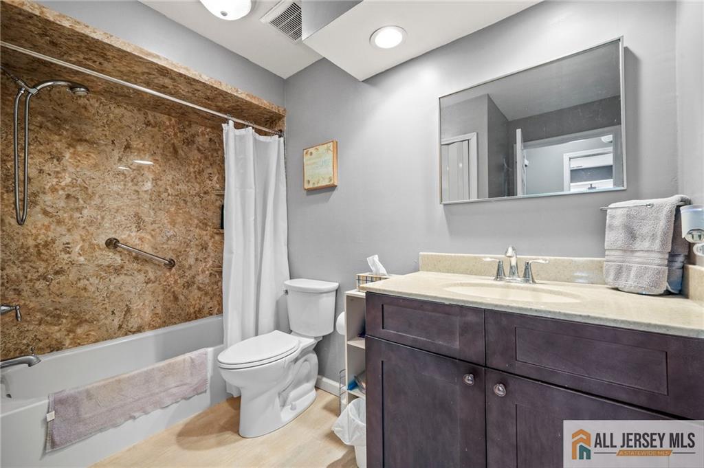 147 Longfield Court 147, East Brunswick, NJ, 08816 image 14