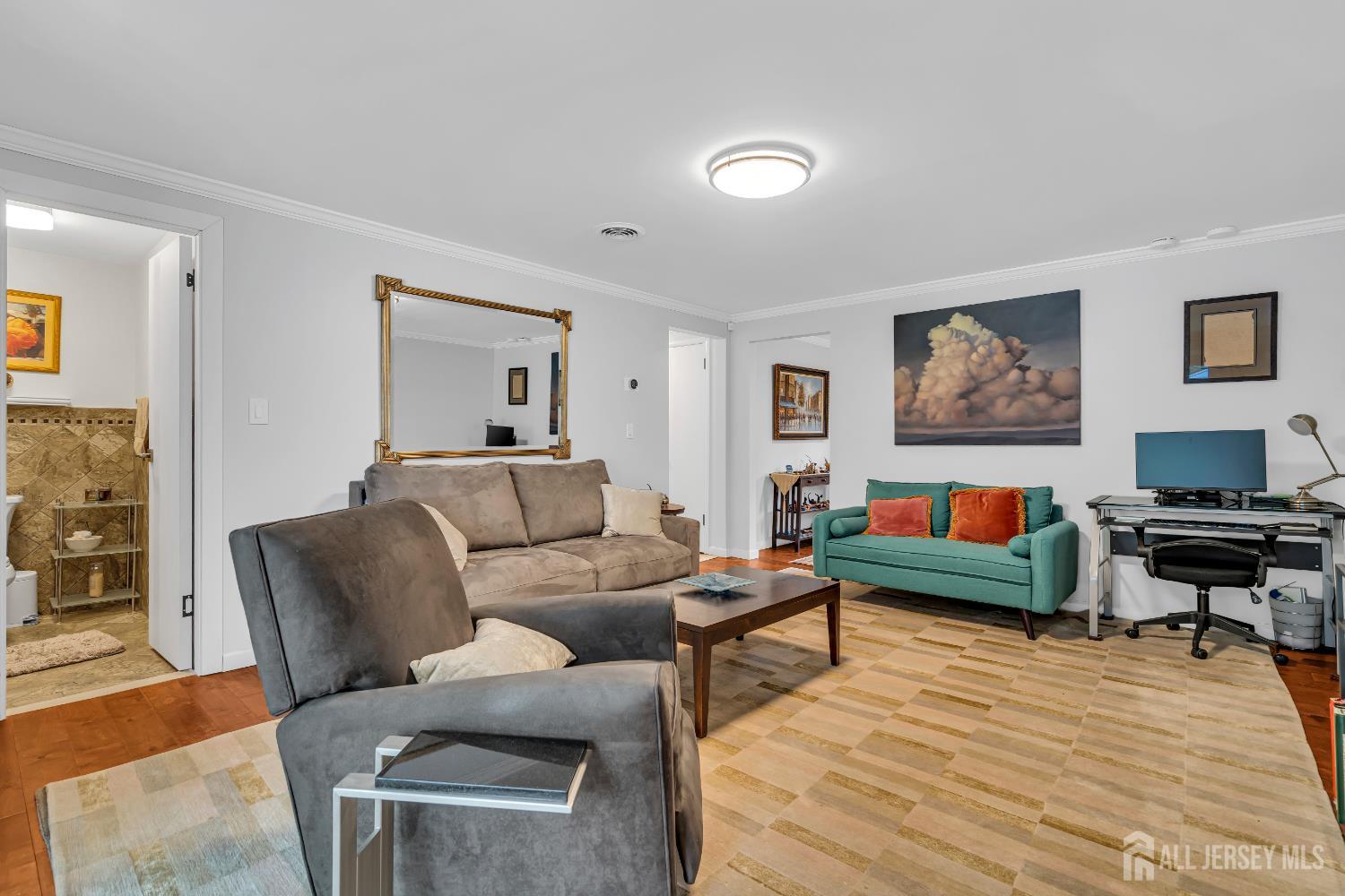 31 Jordan Road Road, Colonia, NJ, 07067 image 29