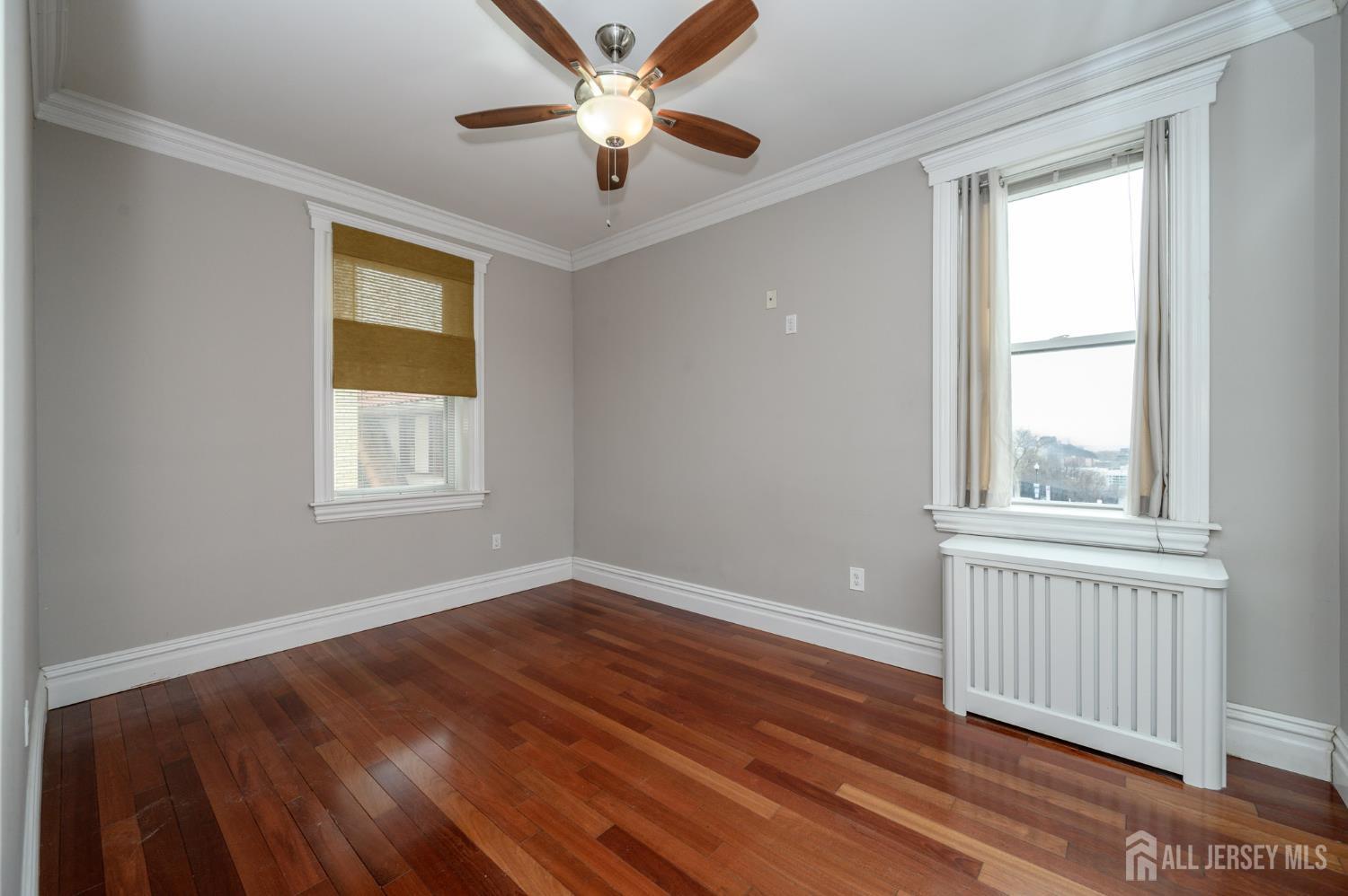 7435 Boulevard East 34, North Bergen, NJ, 07047 image 13