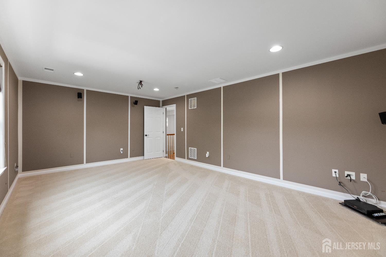 55 Dahlia Court, Piscataway, NJ, 08854 image 24