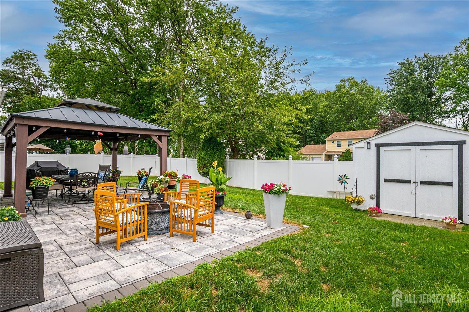 10 Rainbow Drive, Colonia, NJ, 07067 image 34