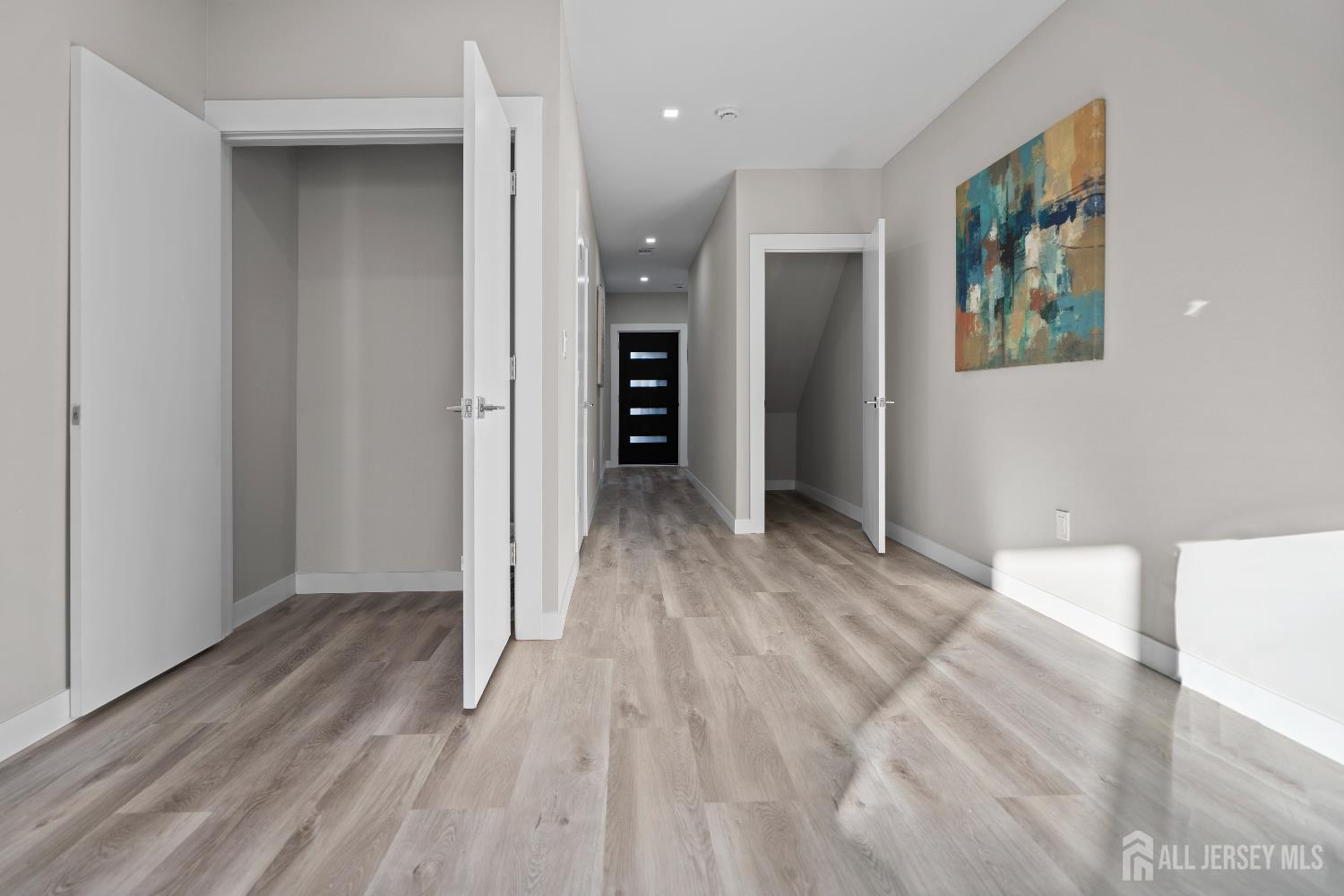 937 Worth Avenue, Linden, NJ, 07036 image 17