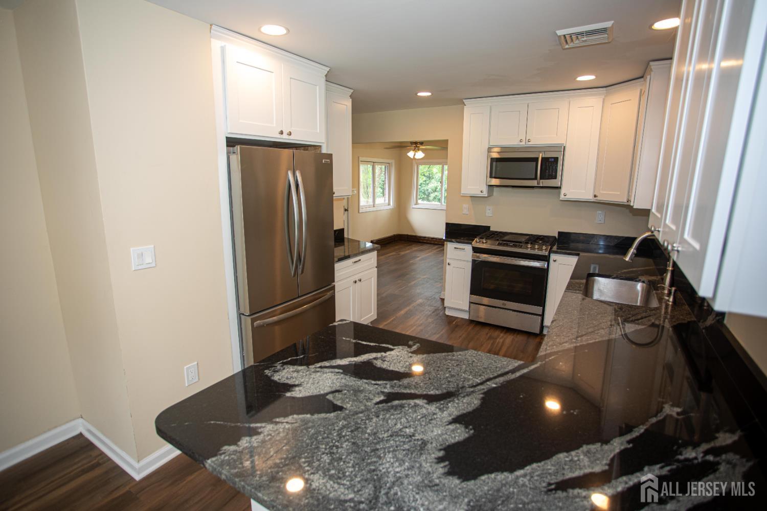 326 Walnut Street, South Amboy, NJ, 08879 image 19