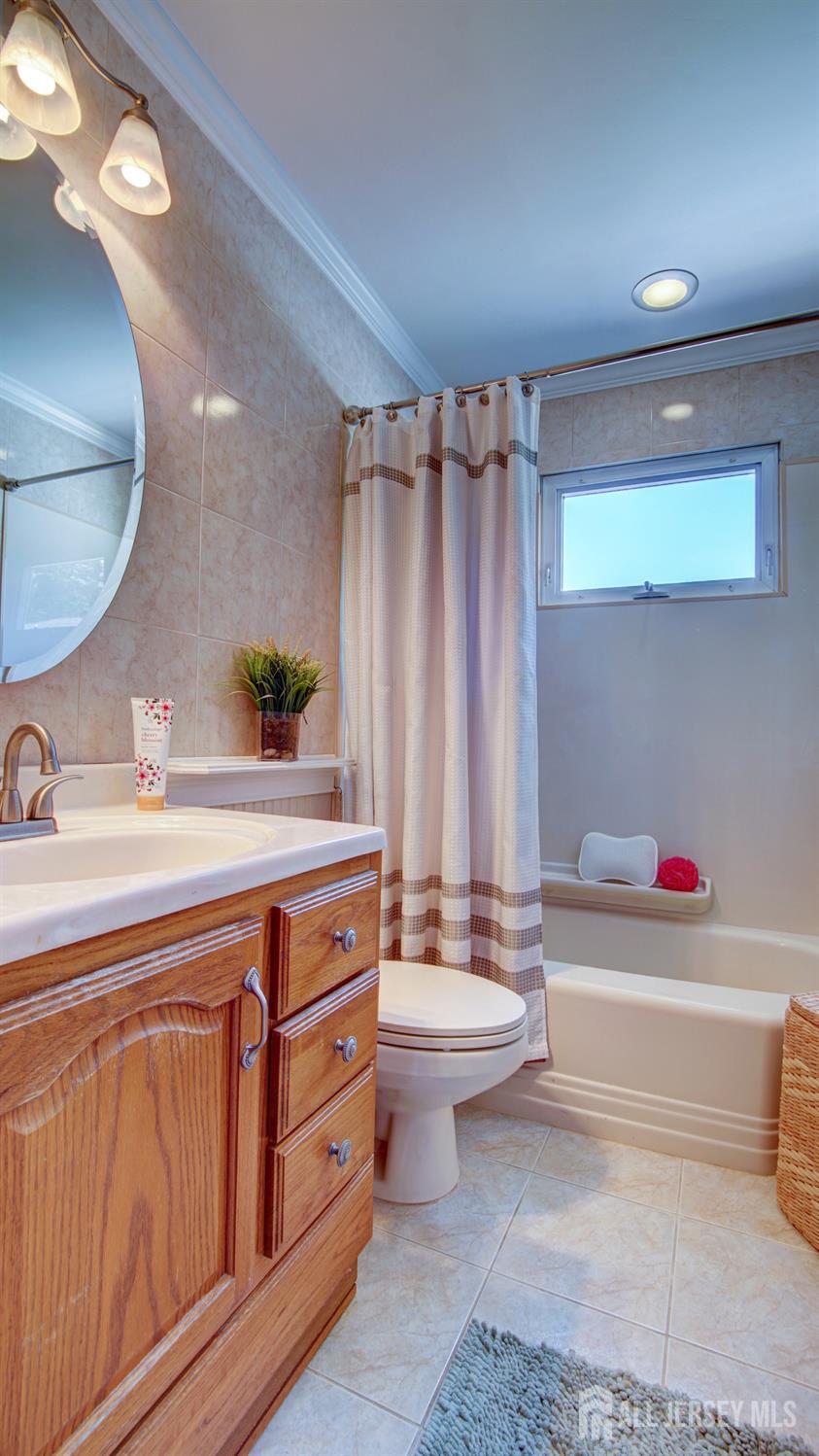 3 Feathertree Court, Howell, NJ, 07731 image 13