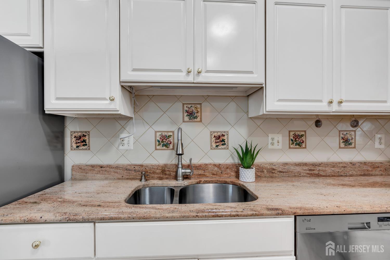 343 Harrier Drive, Monroe, NJ, 08831 image 13