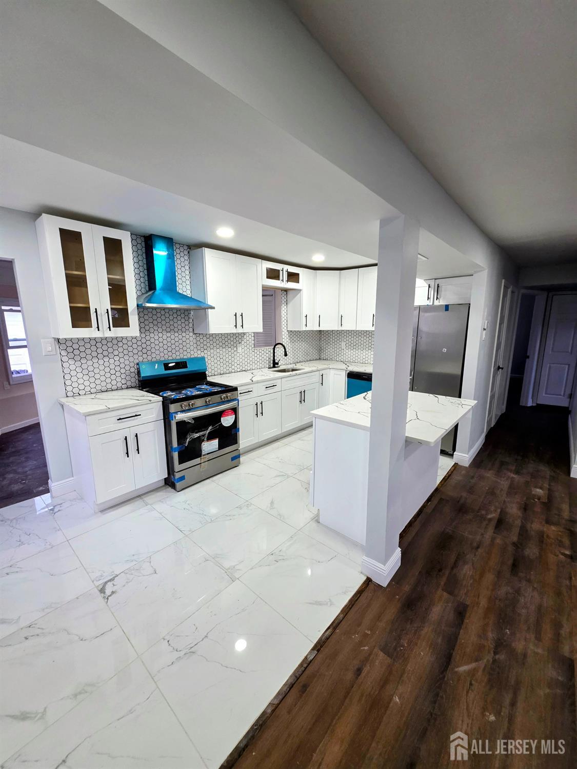 81 Hickory Street, Carteret, NJ, 07008 image 8