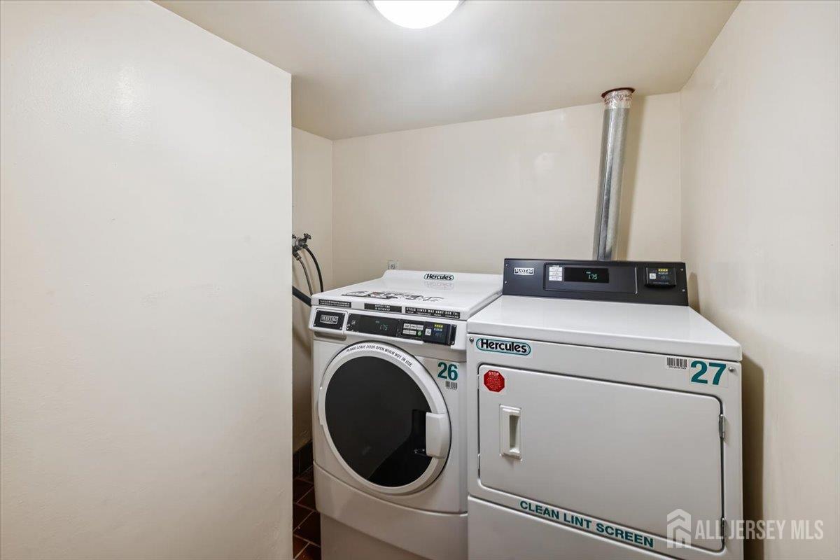150 OVERLOOK Avenue 15 E, Hackensack, NJ, 07601 image 25