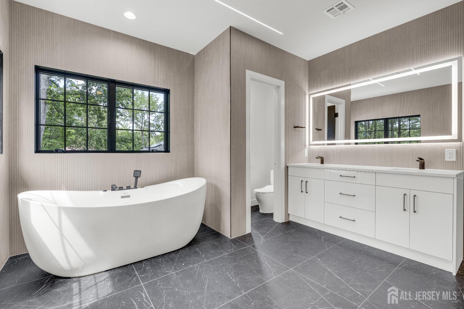 28 Harding Avenue, Edison, NJ, 08820 image 27