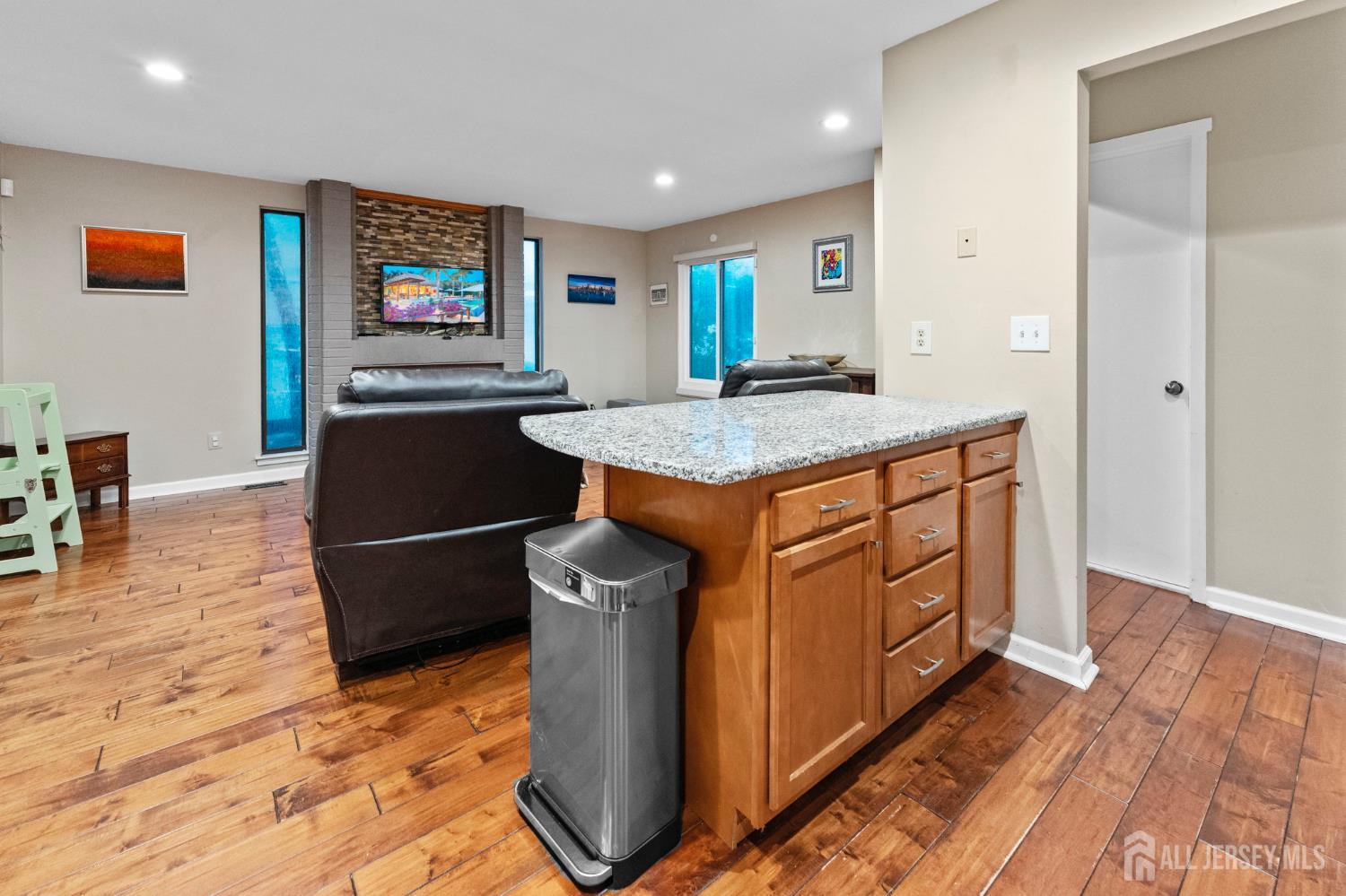 473 E Sayre Drive, Middlesex, NJ, 08540 image 16