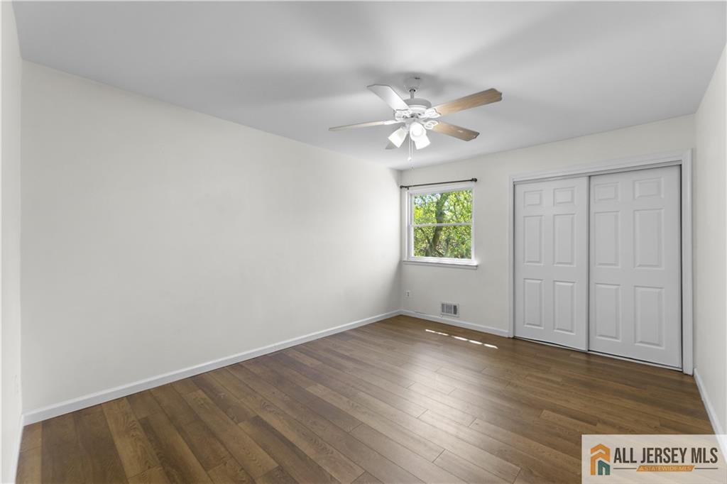 77 Larry Court, South Brunswick, NJ, 08810 image 17