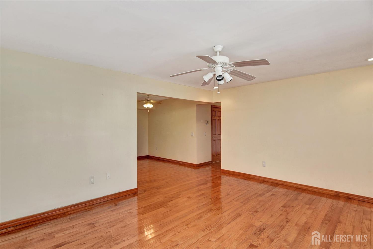 2 Maine Court B, Old Bridge, NJ, 07747 image 15