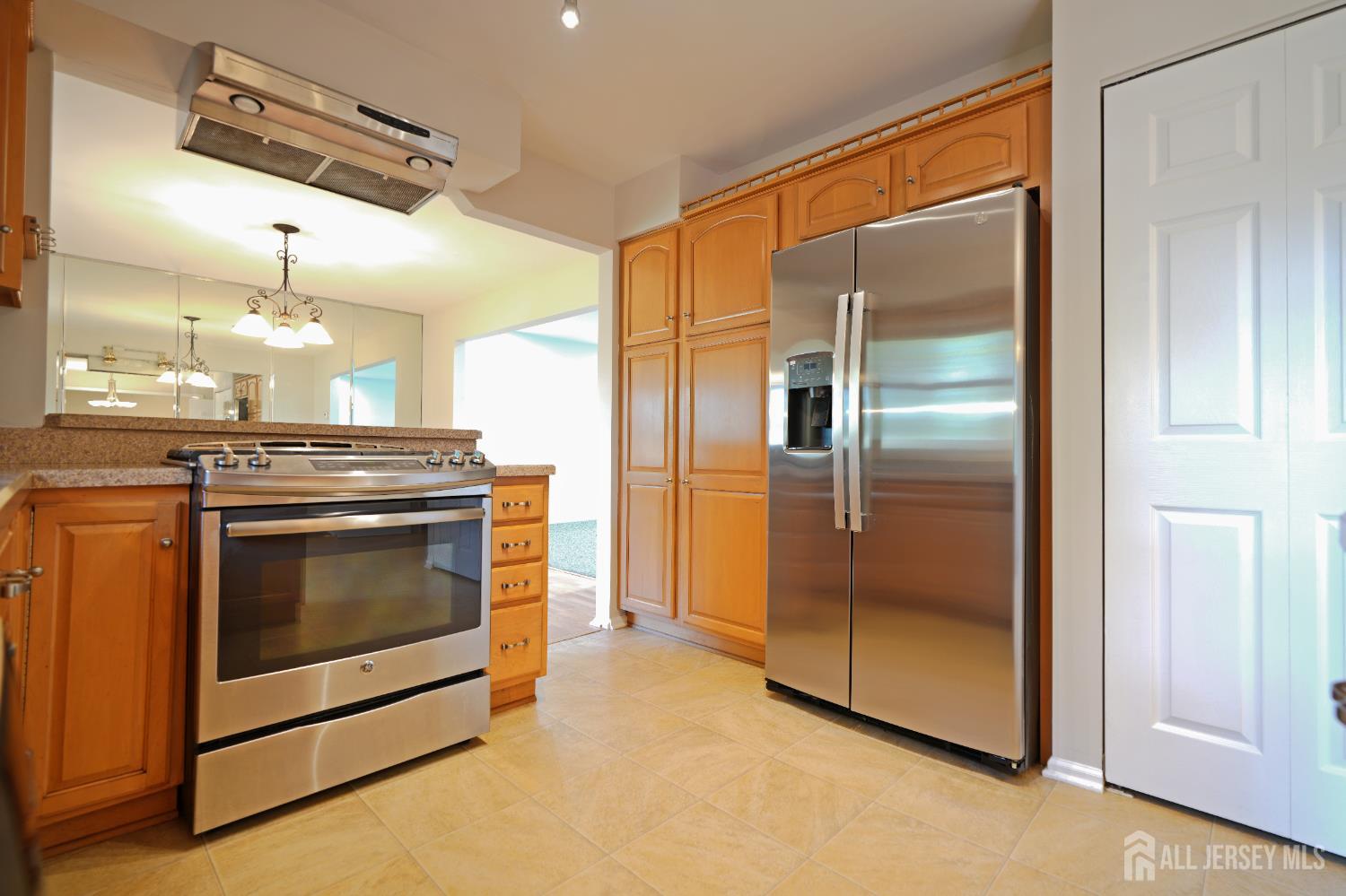 19 Wetherhill Way, South Brunswick, NJ, 08810 image 11