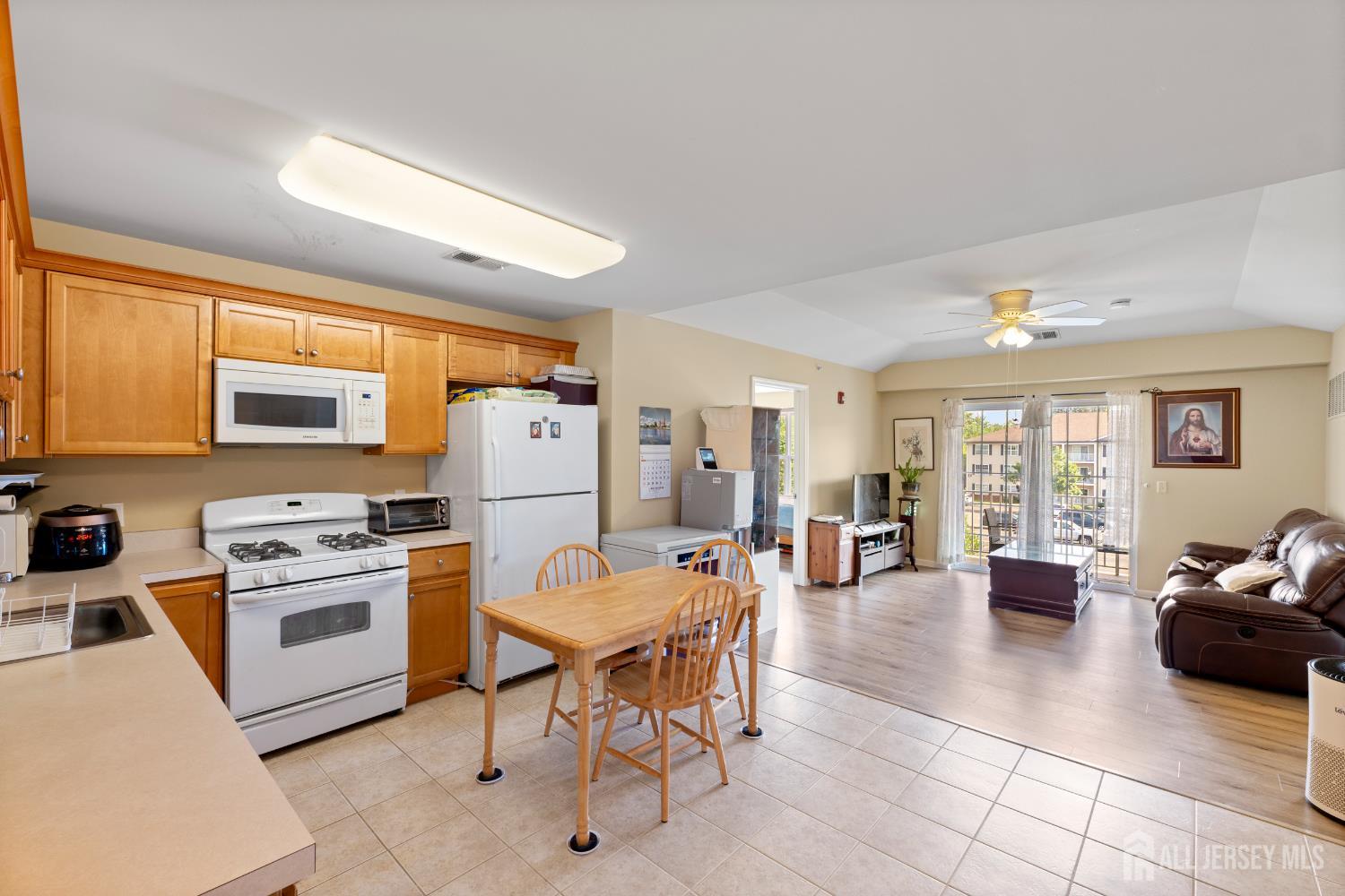 131 Liddle Avenue Image 3