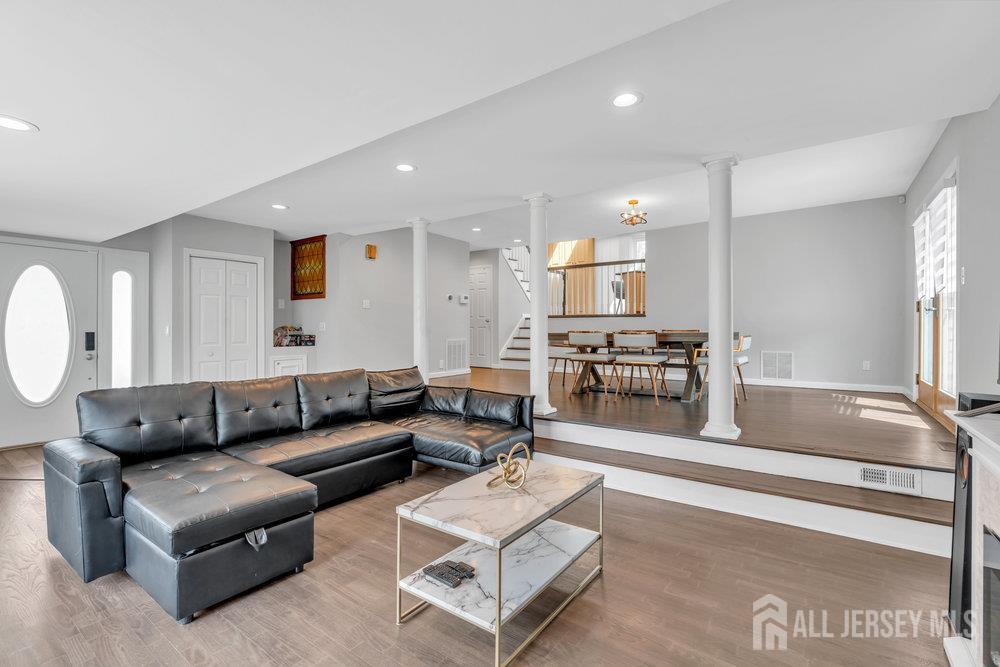 17 Thomas Road, East Brunswick, NJ, 08816 image 10
