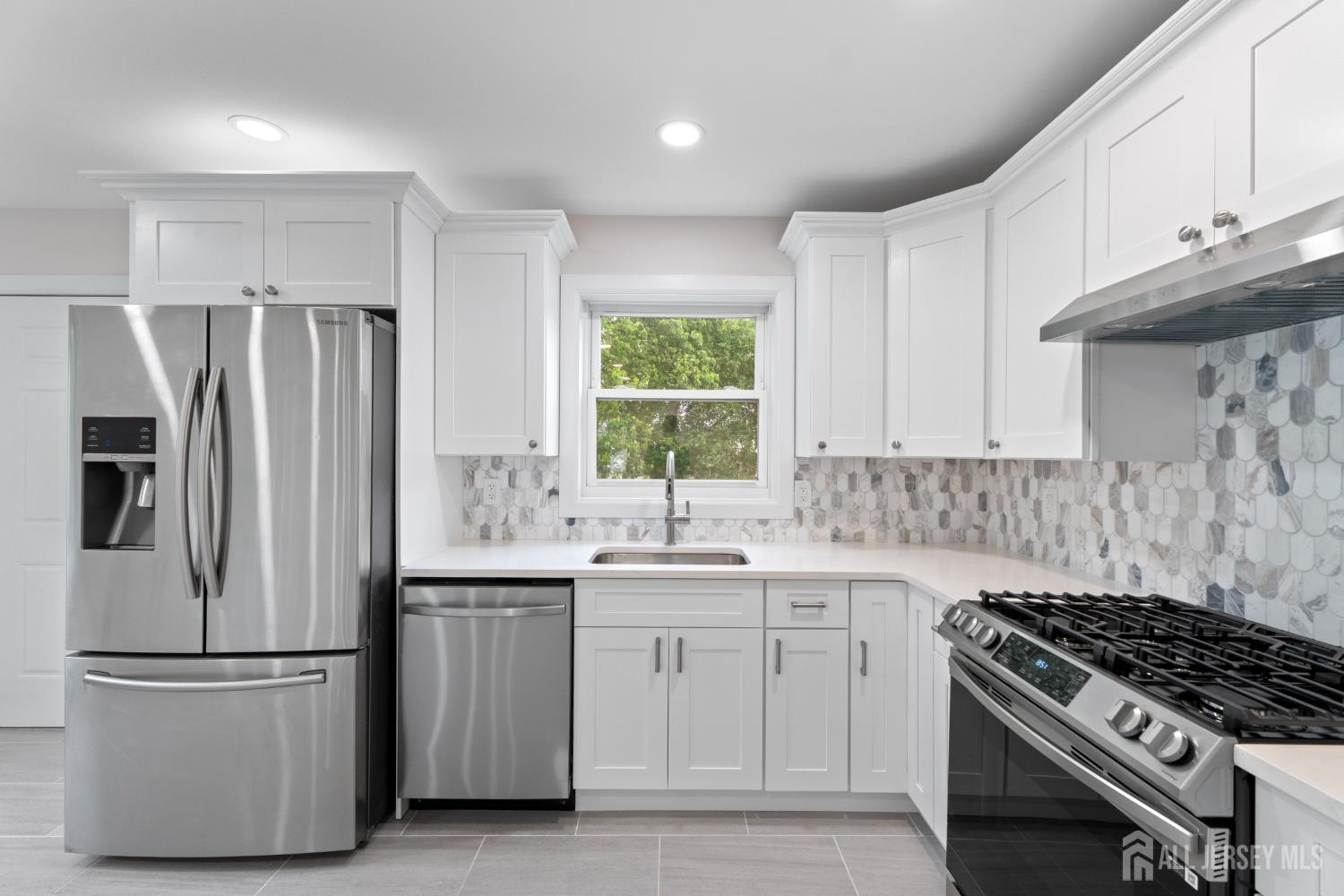 763 Gadek Place, Perth Amboy, NJ, 08861 image 8