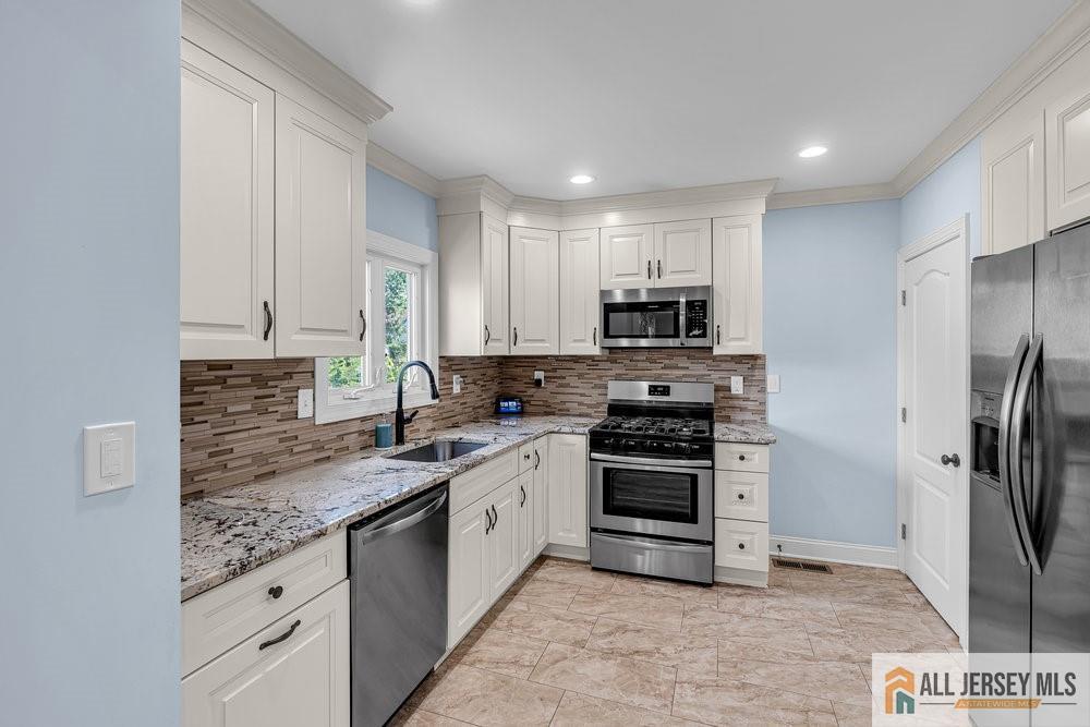 414 Bentley Avenue, Beverly, NJ, 08010 image 13