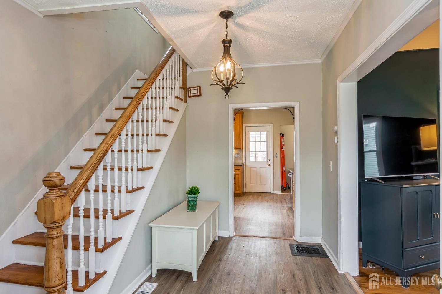 106 Union Avenue, Middlesex, NJ, 08856 image 6