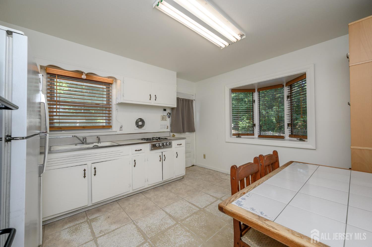 270 Ashwood Avenue, Kenilworth, NJ, 07033 image 9