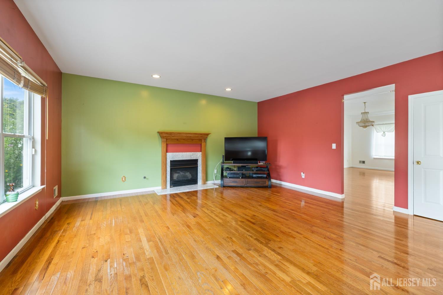 4 Graulich Drive, Milltown, NJ, 08850 image 17