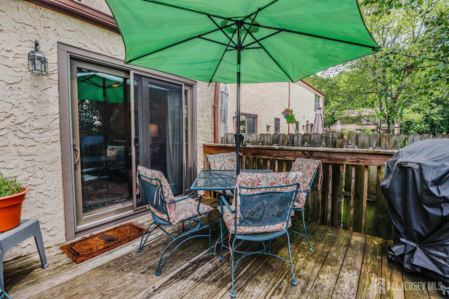 21 Teaberry Drive, Edison, NJ, 08820 image 28