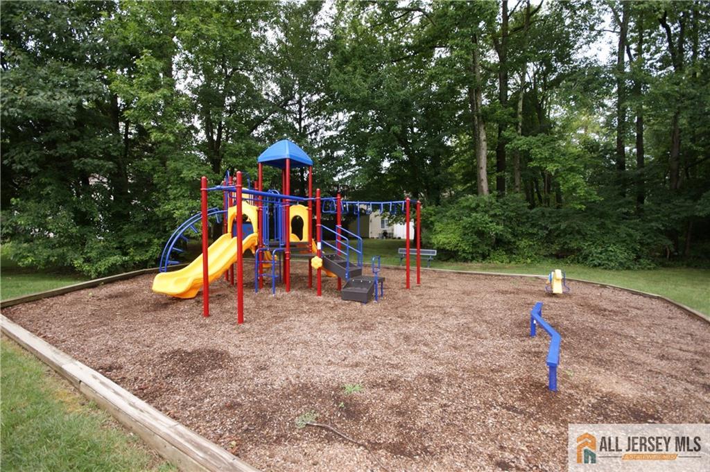 23 Sassafras Lane, South Brunswick, NJ, 08852 image 19