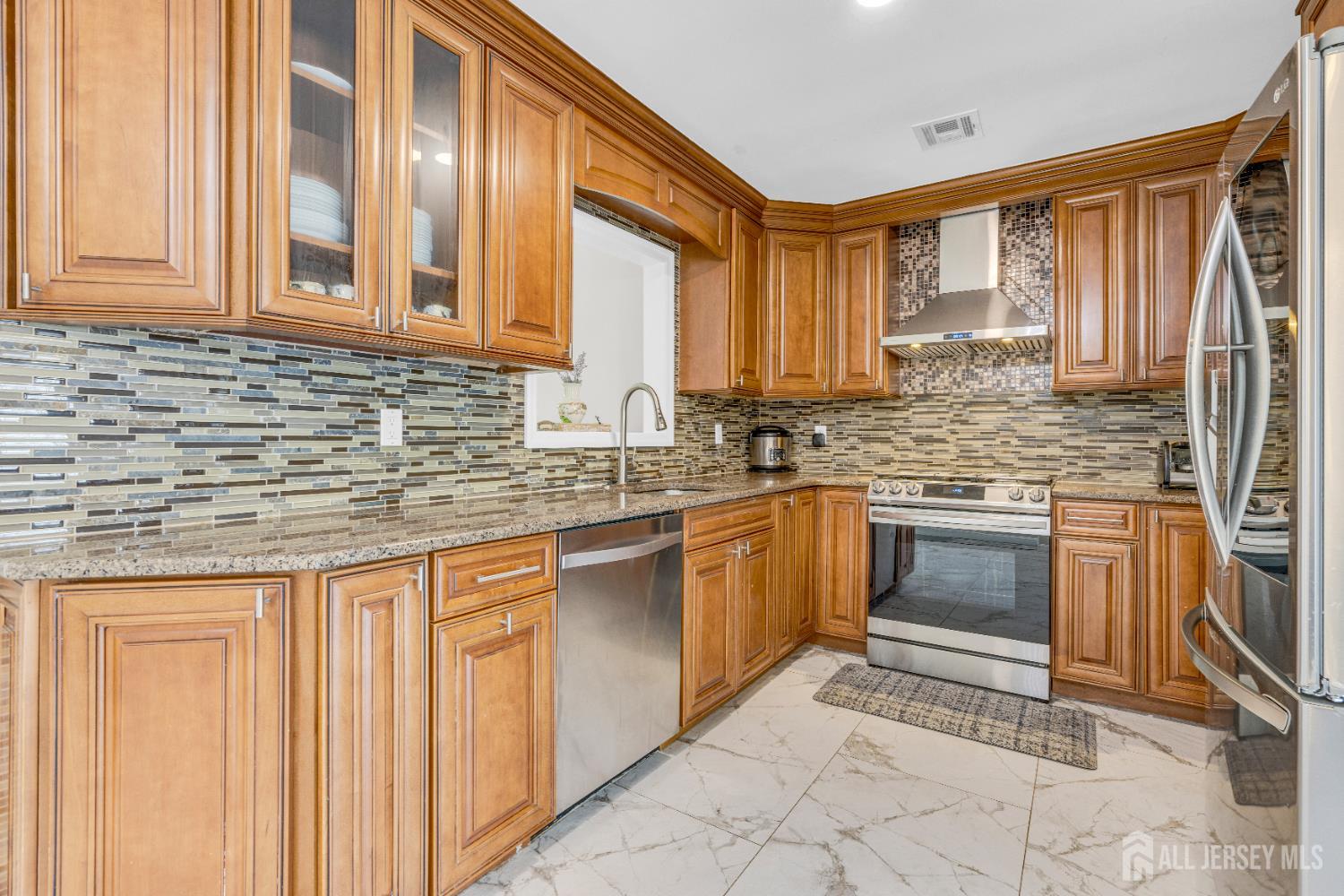 251 W Shirley Avenue, Edison, NJ, 08820 image 12