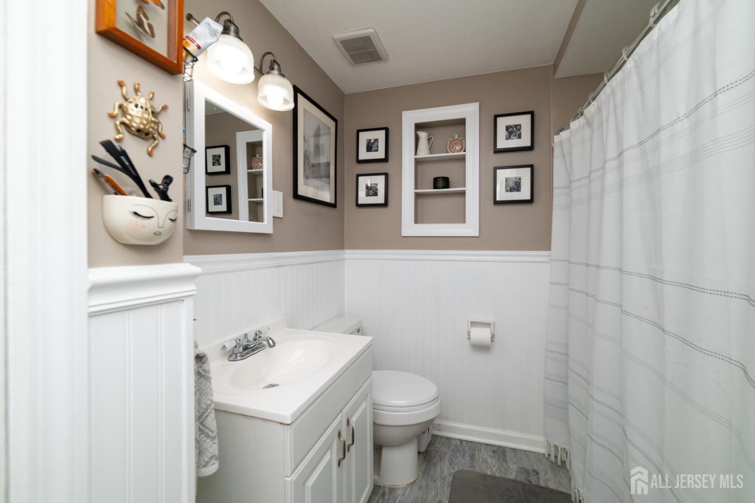 23 Viola Avenue, Leonardo, NJ, 07737 image 8