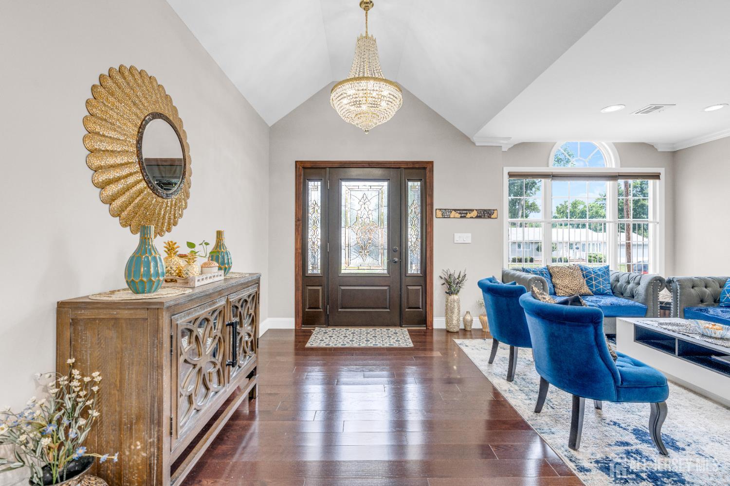 251 W Shirley Avenue Image 3
