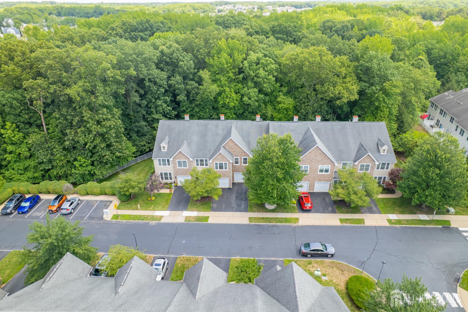 8 Amber Drive Image 3