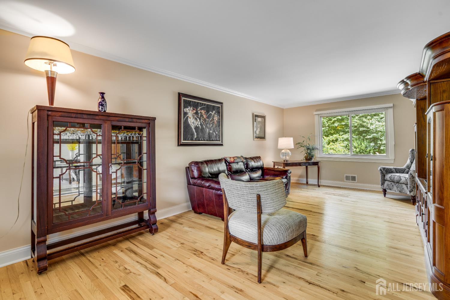 3 Oakey Drive Image 3