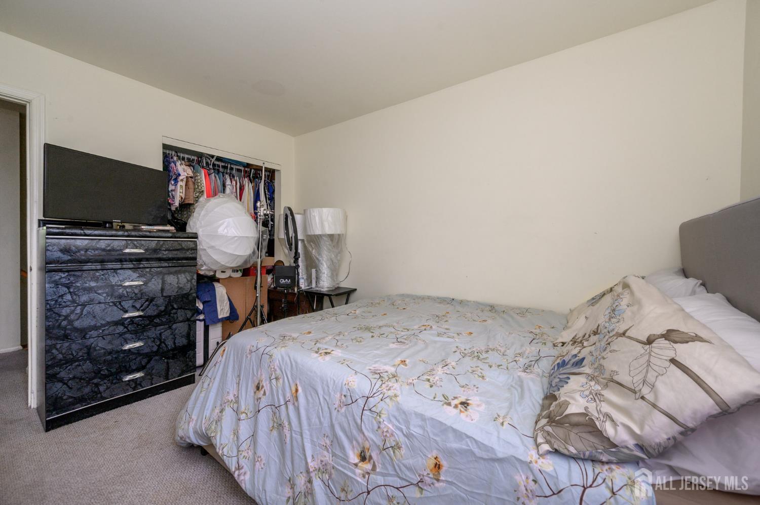 38 Nottingham Way, Franklin Twsp, NJ, 08873 image 19
