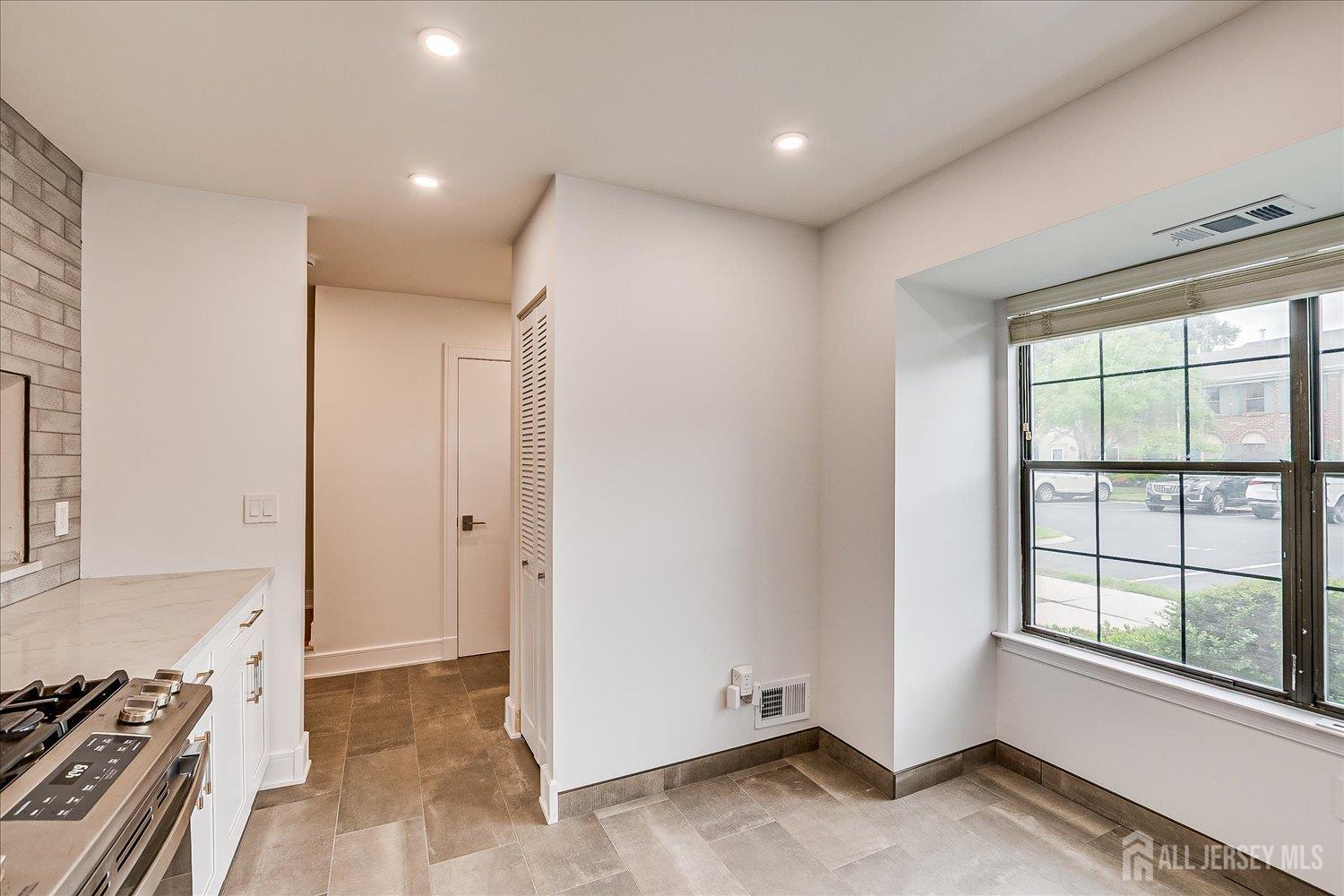 369 Bromley Place, East Brunswick, NJ, 08816 image 13
