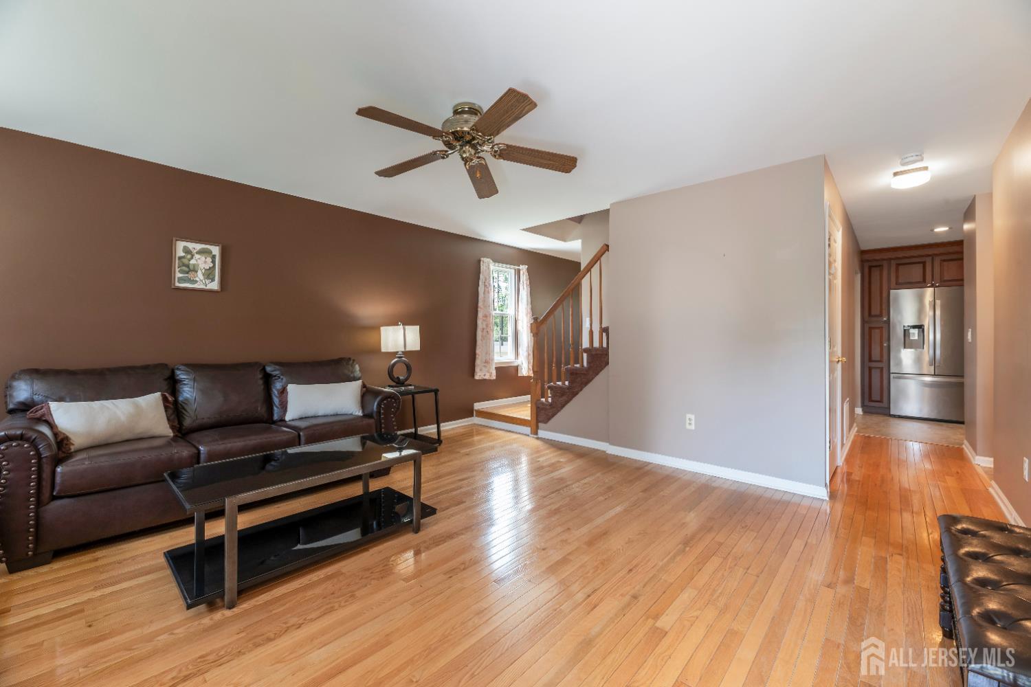 1548 Dumont Avenue Image 3