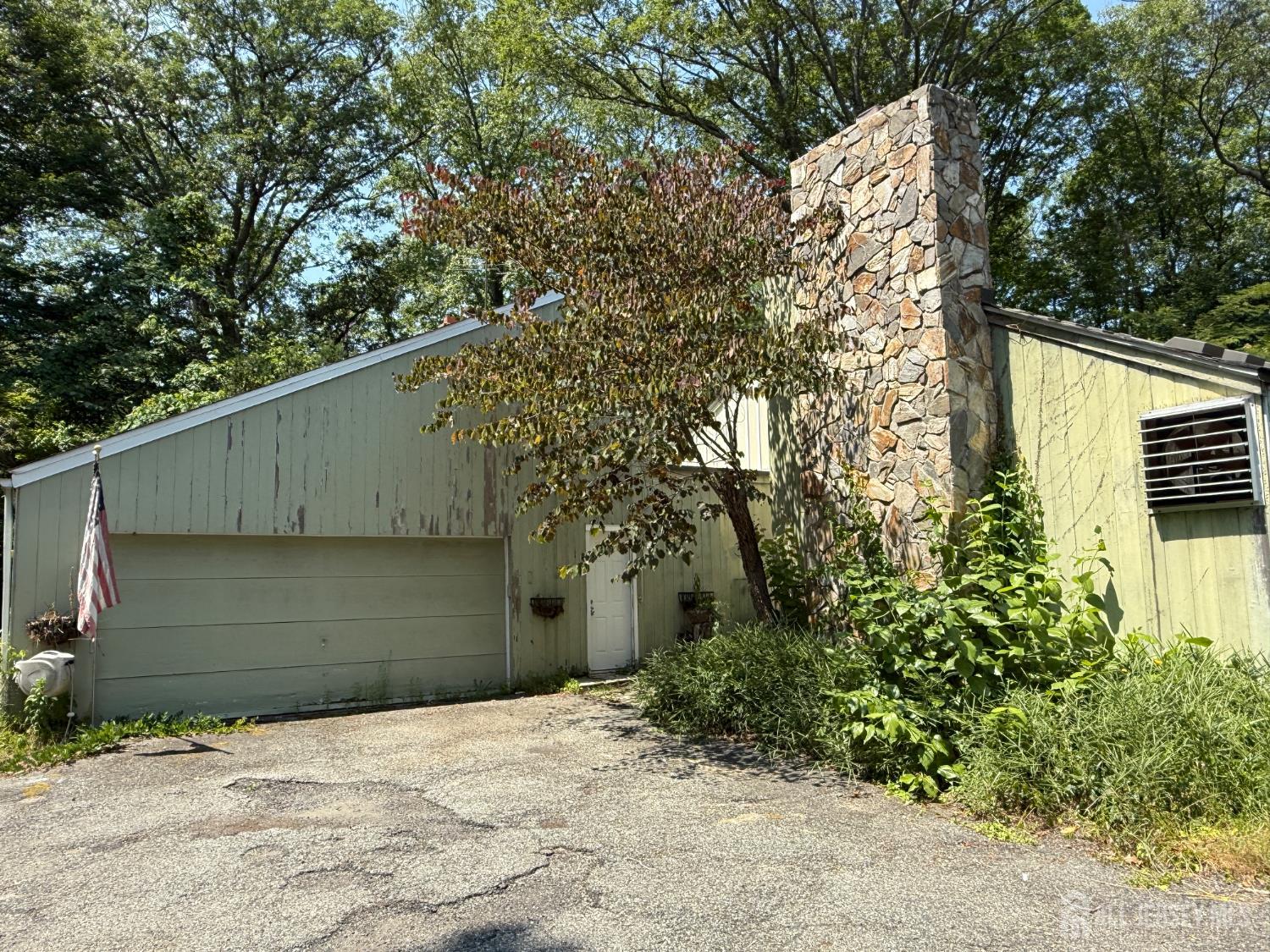 83 Timberbrook Road Image 3