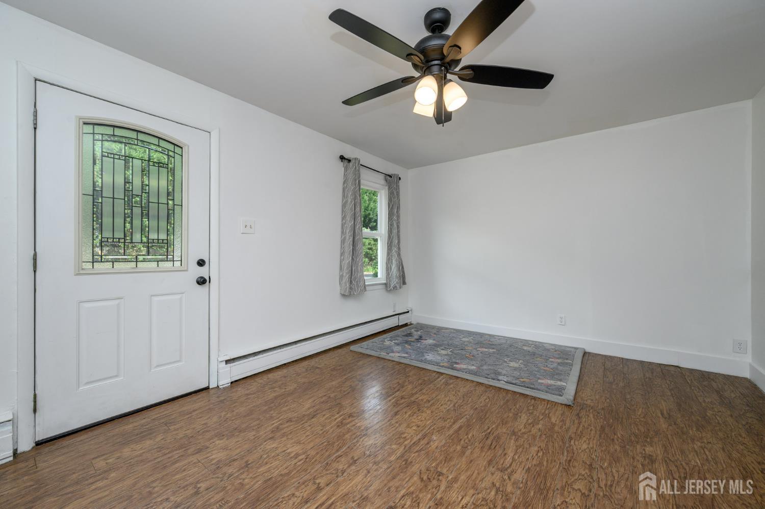 11 Weamaconk Drive Image 5
