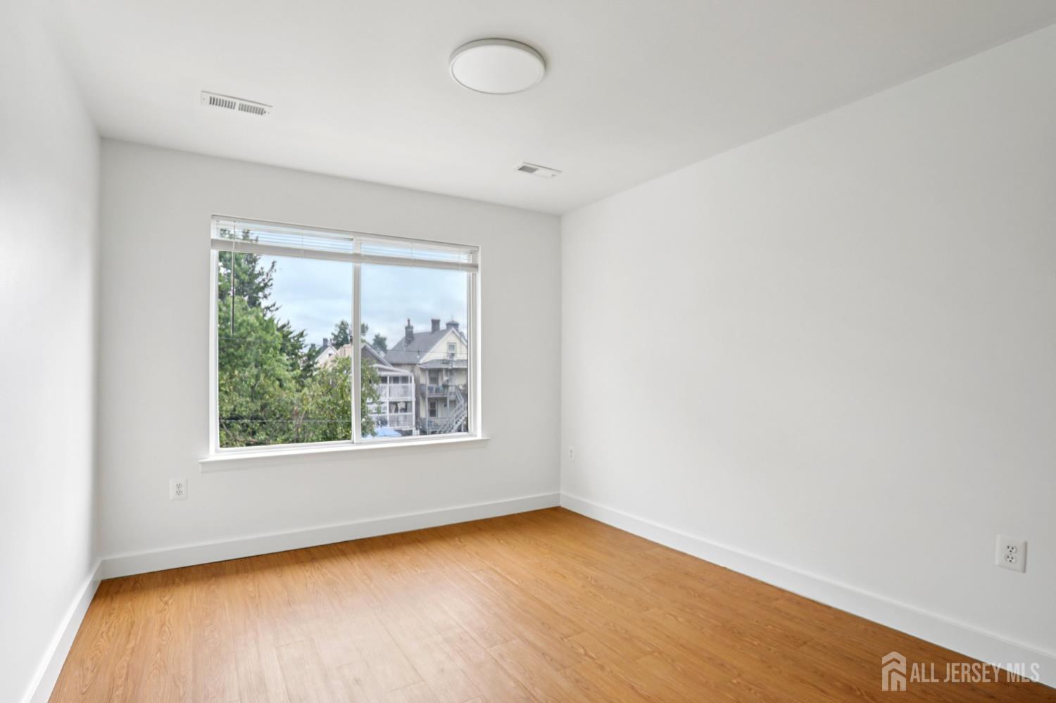 306 Holly Drive, Perth Amboy, NJ, 08861 image 26