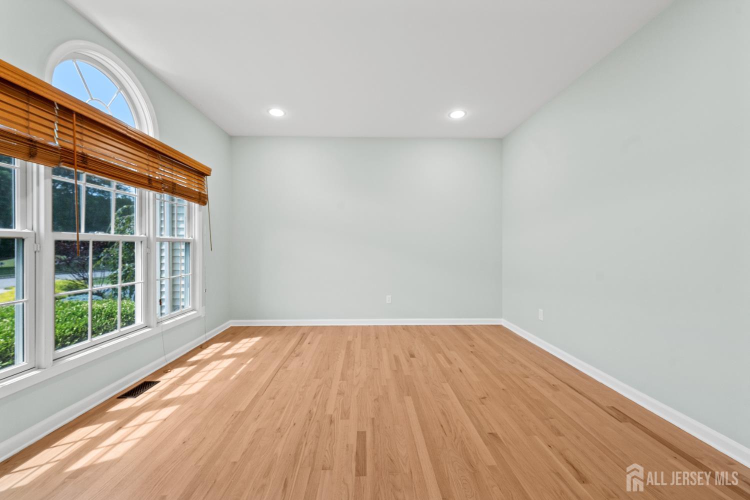 2 Treetops Drive, Monroe, NJ, 08831 image 8