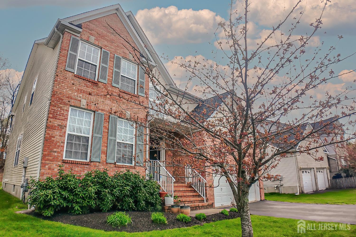 47 Bay Hill Boulevard Image 3