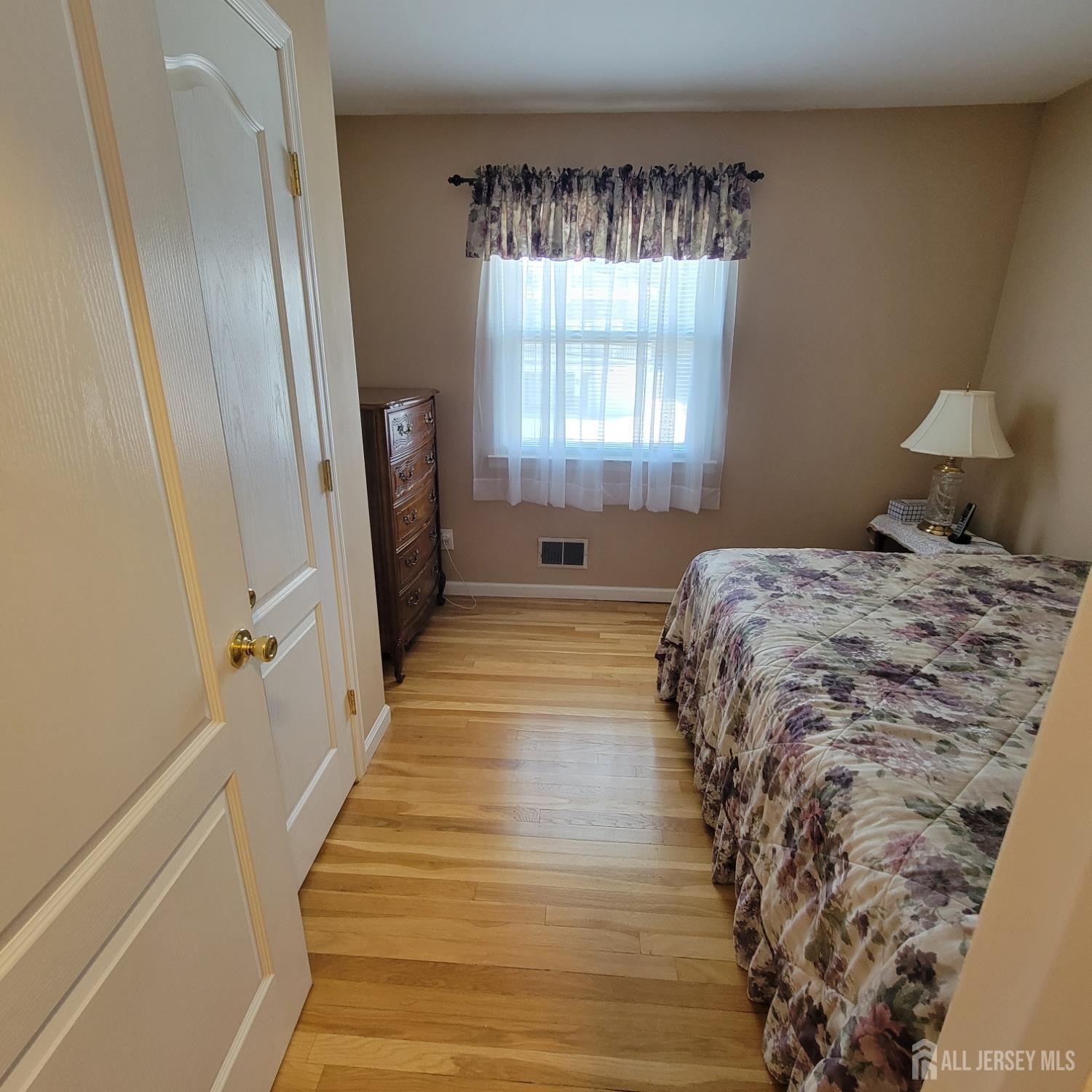 646 franklin Drive, Perth Amboy, NJ, 08861 image 46