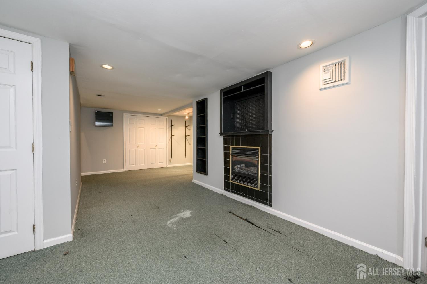 431 Gambocz Court, South Brunswick, NJ, 08852 image 31