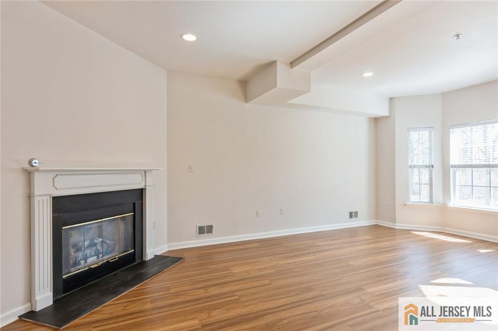 199 Pinelli Drive, Piscataway, NJ, 08854 image 17
