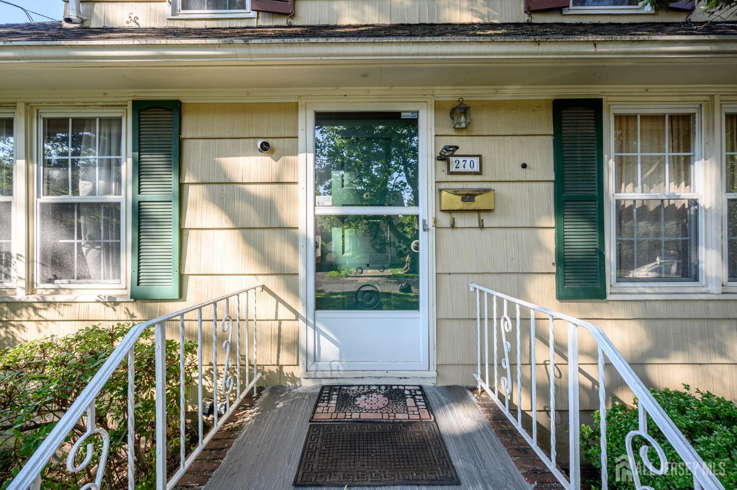 270 Ashwood Avenue, Kenilworth, NJ, 07033