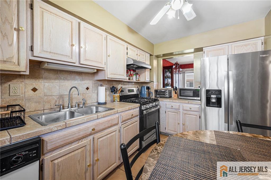 38 Marina View Drive 38, Sewaren, NJ, 07077 image 11