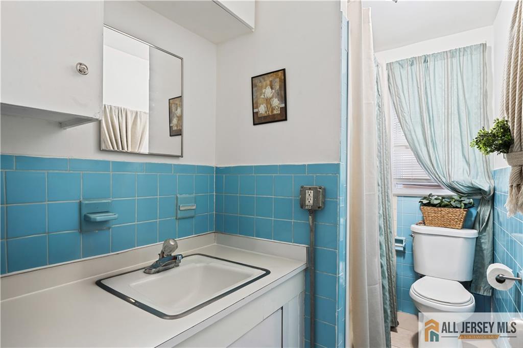 435 Ashley Street, Perth Amboy, NJ, 08861 image 6
