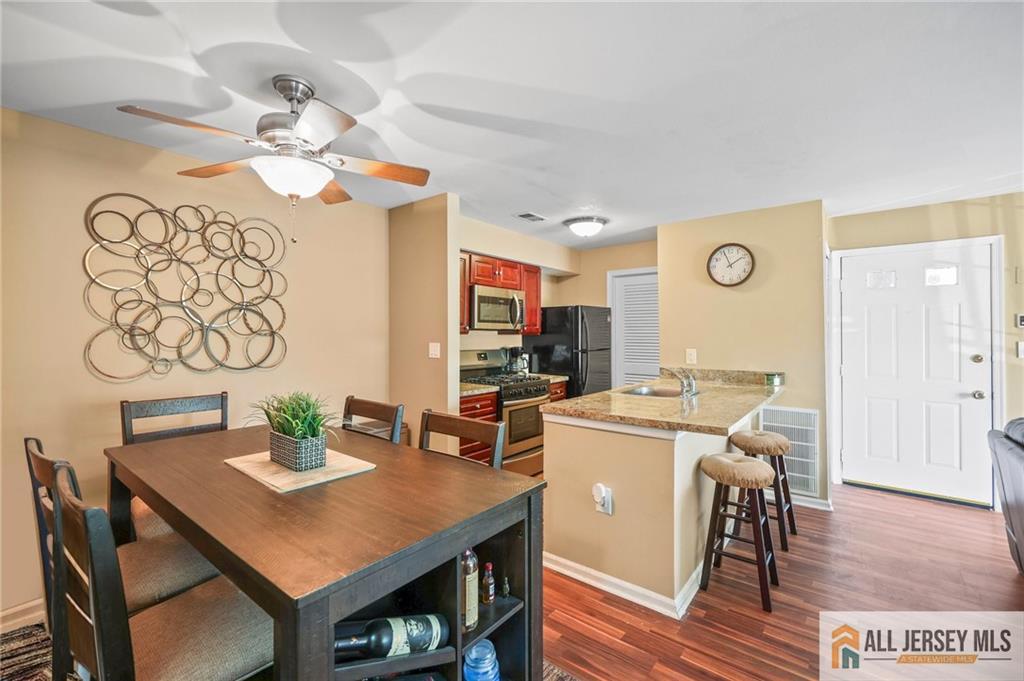 147 Longfield Court 147 Image 5