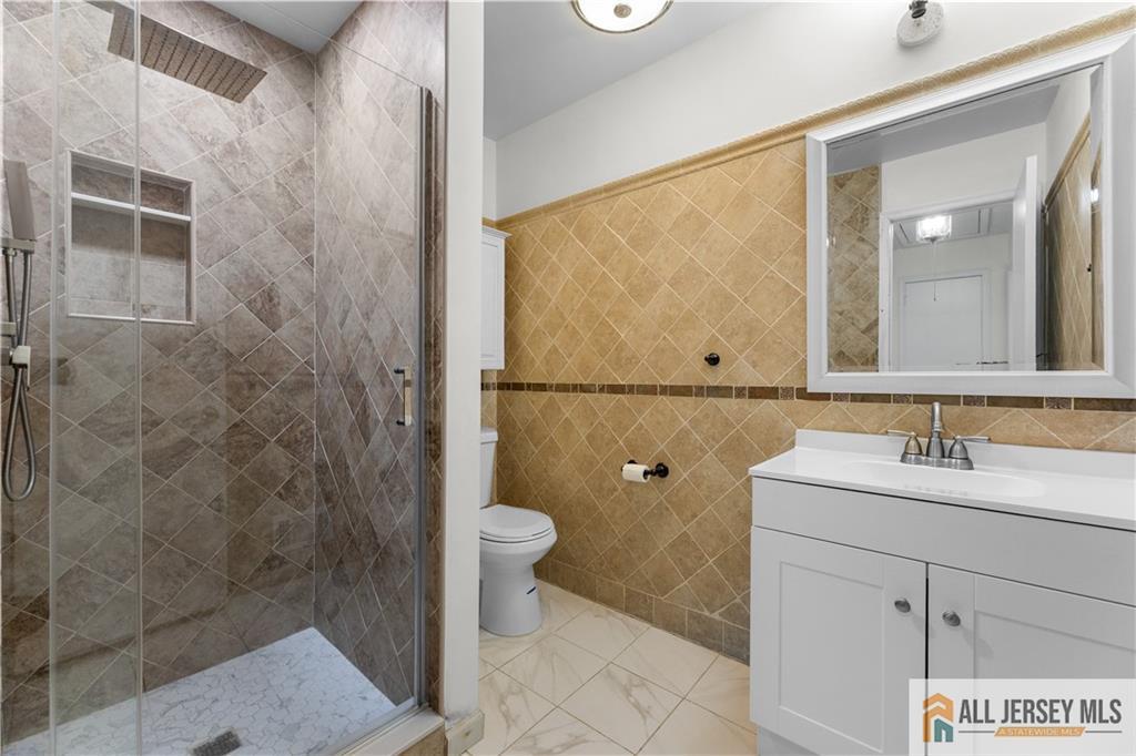 77 Larry Court, South Brunswick, NJ, 08810 image 15